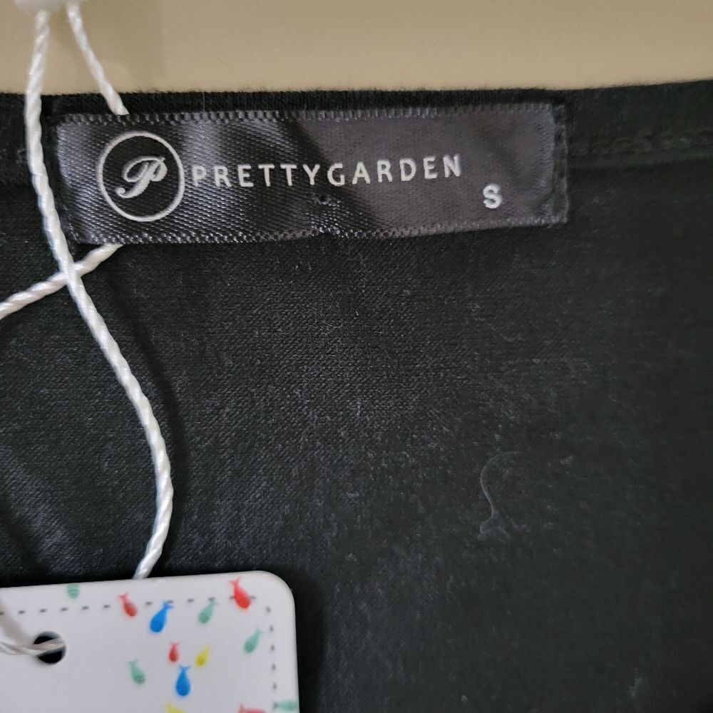 PrettyGarden Black Modern Shell Tank Top - Picture 4 of 12